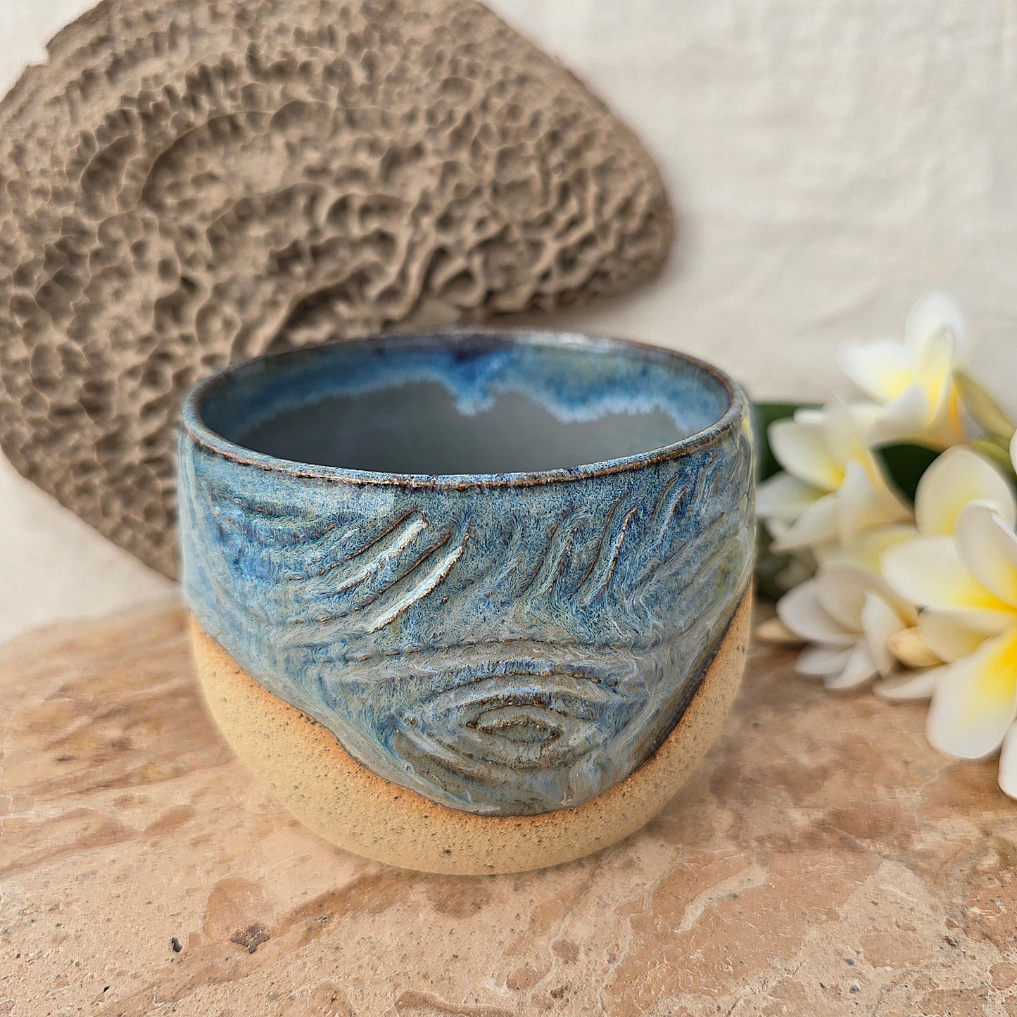 Mug 04